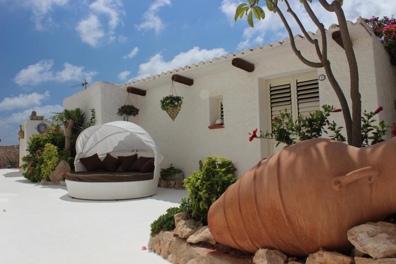 Hotel Macondo Лампедуза Экстерьер фото